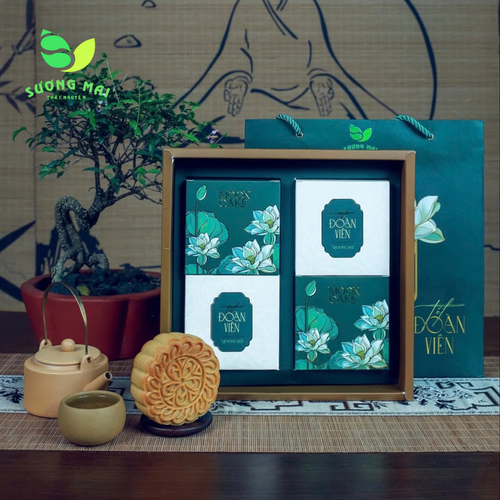 Hộp Bánh Trung Thu Truyền Thống Đoàn Viên - Sương Mai - Hộp 4 Bánh