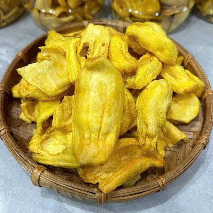 Mít Lá Bàng Sấy Giòn Chất Lượng, Ăn Là Ghiền 500g - Winnie House
