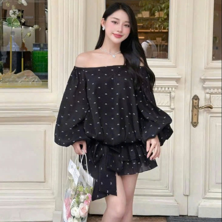 [shoppumi] Đầm Bẹt Vai Bloom Chấm Bi Tay Dài Tùng Phồng Freesize Pumi