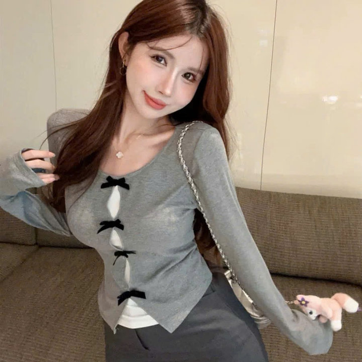 Áo Kiểu Ôm Tay Dài Đính Nơ - Lê Phương Boutique
