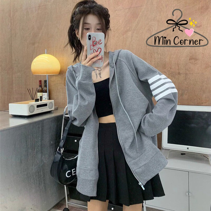 Áo Hoodie Nữ Form Rộng Mũ Bốn Vạch Tay Mak95 - Min Corner