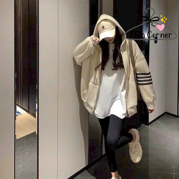 Alternative view of Áo Hoodie Nữ Form Rộng Mũ Bốn Vạch Tay Mak95 - Min Corner