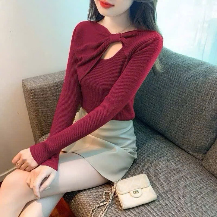 Alternative view of Áo Thun Tay Dài Cổ Chéo Nơ Khoét Ngực Ôm Body Gu40rt-nana House