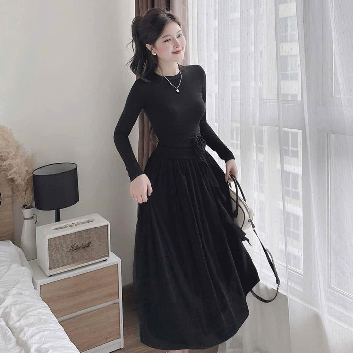 Alternative view of Đầm Tăm Lạnh Form Rộng Dáng Dài Đính Bông Bt85hd- Nana House