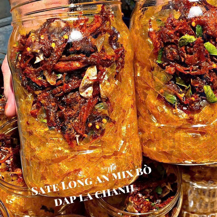 Alternative view of Bánh Tráng Sate Long An Mix Bò Đập Lá Chanh - Hũ 400gr Siêu Nhiều - Winnie House