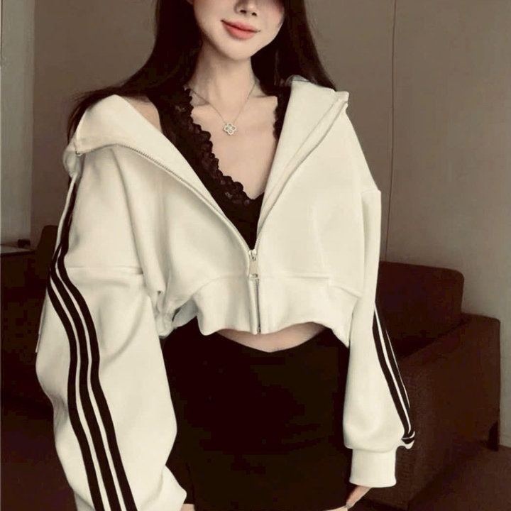 Alternative view of Áo Khoác Lửng Nữ Vải Nỉ Form Boxy Tay Cánh Dơi Phối 3 Sọc Hot Ut33 - Phương Store