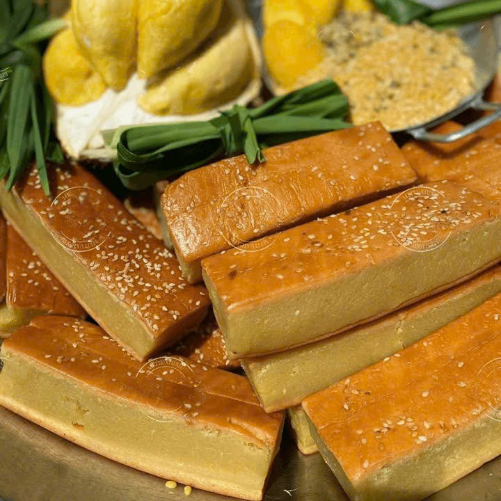 Bánh Đậu Xanh Sầu Riêng – Thơm Ngon, Bao Dẻo, Bao Thơm 450g - Winnie House