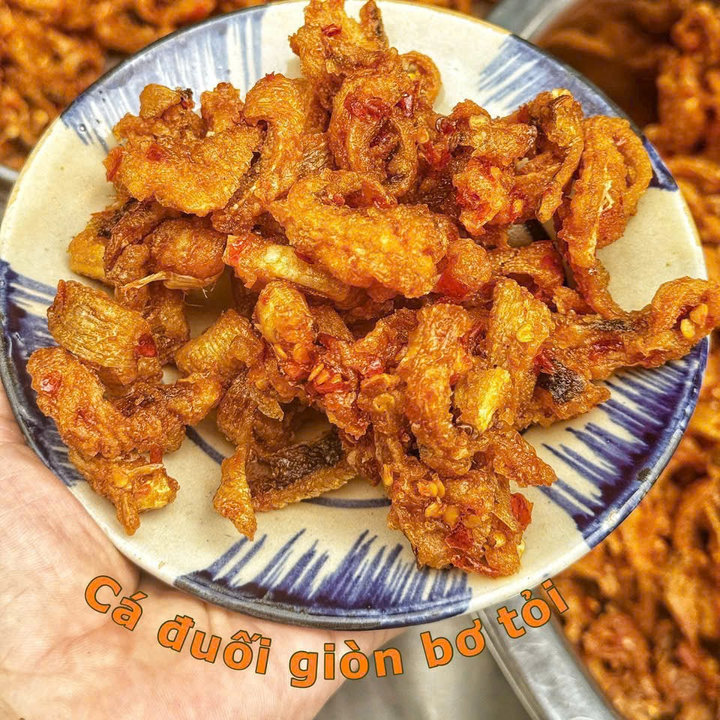 Alternative view of Cá Đuối Chiên Giòn Bơ Tỏi – Ngon Bất Bại 250g - Winnie House