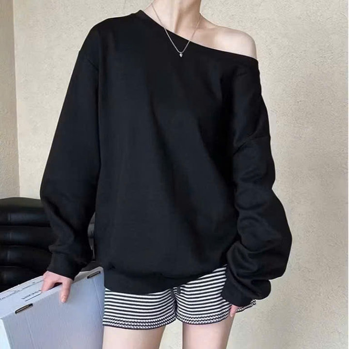 Alternative view of Áo Thun Sweater Tay Dài Lệch Vai Form Rộng Gu60tr-sam Store