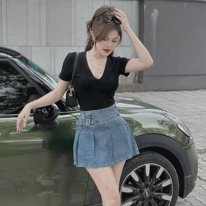 Set Váy Denim Xếp Ly Mix Áo Thăm Lạnh Cổ Tim Bt100fs-sam Store