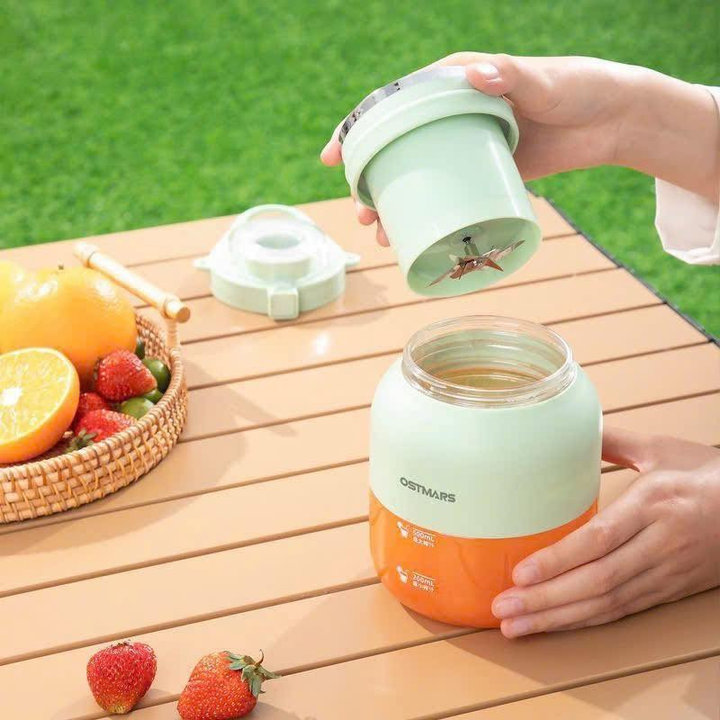 Máy Xay Đa Năng Mini Sạc Pin Tặng Kèm Dây Đeo