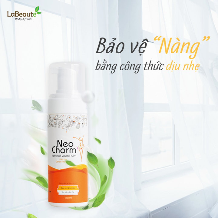 Alternative view of Combo Dung Dịch Vệ Sinh Phụ Nữ Tràm Trà Neocharm Khử Mùi, Giảm Ngứa, Kháng Khuẩn 150ml