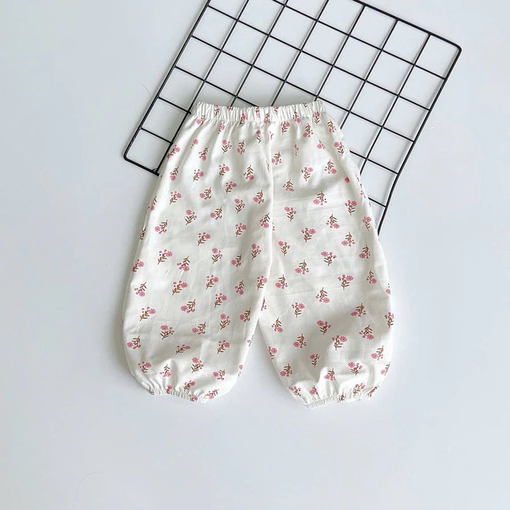 Alternative view of Quần Thụng Họa Tiết Hoa Cho Bé Gái Sơ Sinh 1 2 3 4 Tuổi Từ 3-16kg Dành Cho Bé Gái