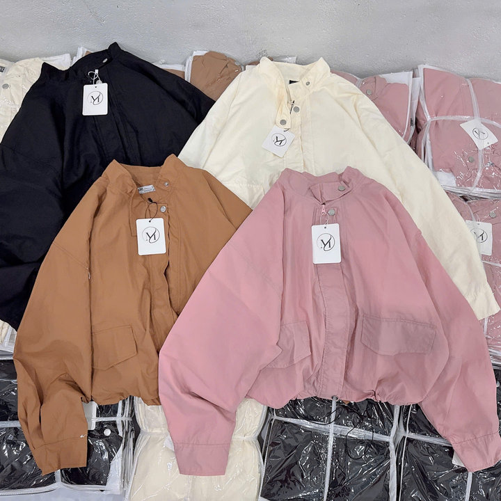Alternative view of Áo Khóac Gió Nhăn Thiết Kế Trong Khóa Kéo Ngoài Khuy Bấm - Htm Fashion