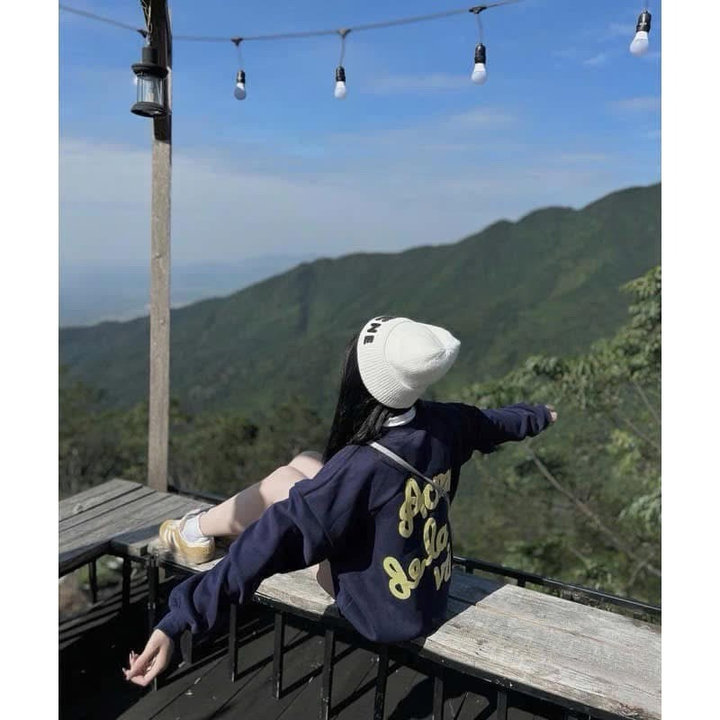 Alternative view of Áo Khoác Nỉ Nam Nữ Form Rộng Có Nón In Chữ Ở Ngực Và Sau Áo - Htm Fashion