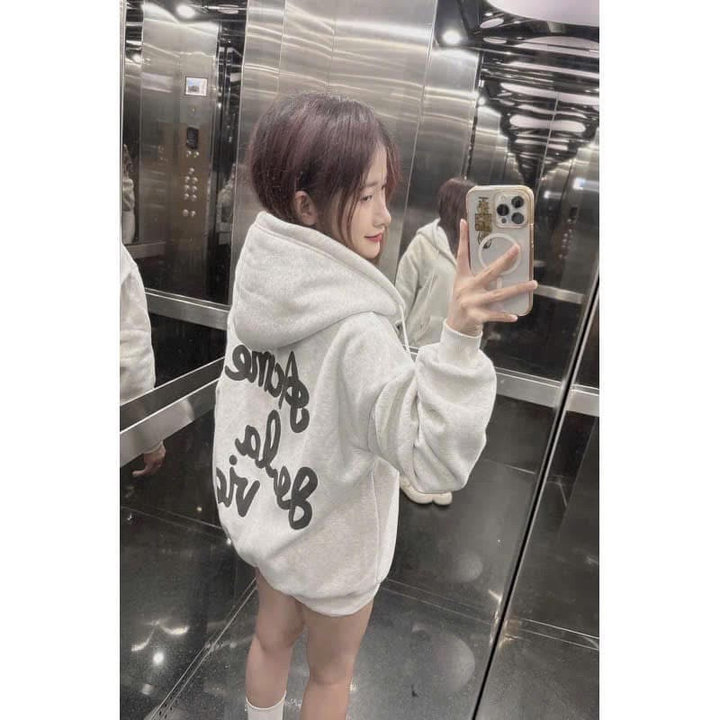 Áo Khoác Nỉ Nam Nữ Form Rộng Có Nón In Chữ Ở Ngực Và Sau Áo - Htm Fashion