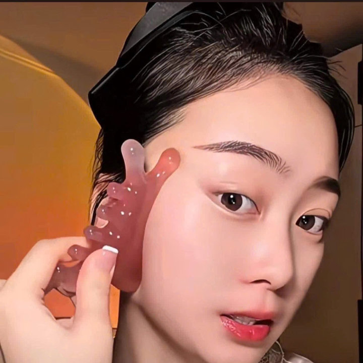 Set 8 Lược Massage Gaĩ Đầu Xả Stress Tiện Dụng