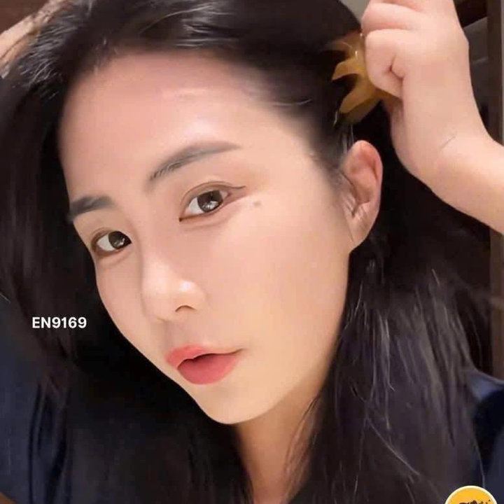 Alternative view of Set 8 Lược Massage Gaĩ Đầu Xả Stress