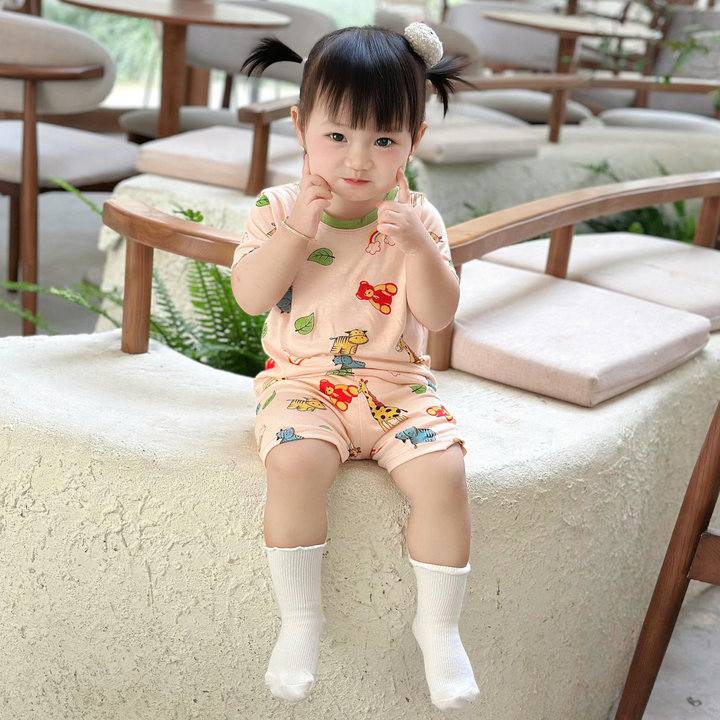 Bộ Quần Áo Thun Lạnh Họa Tiết Tay Ngắn Mdkids Cho Bé Trai Và Bé Gái 5-15kg.
