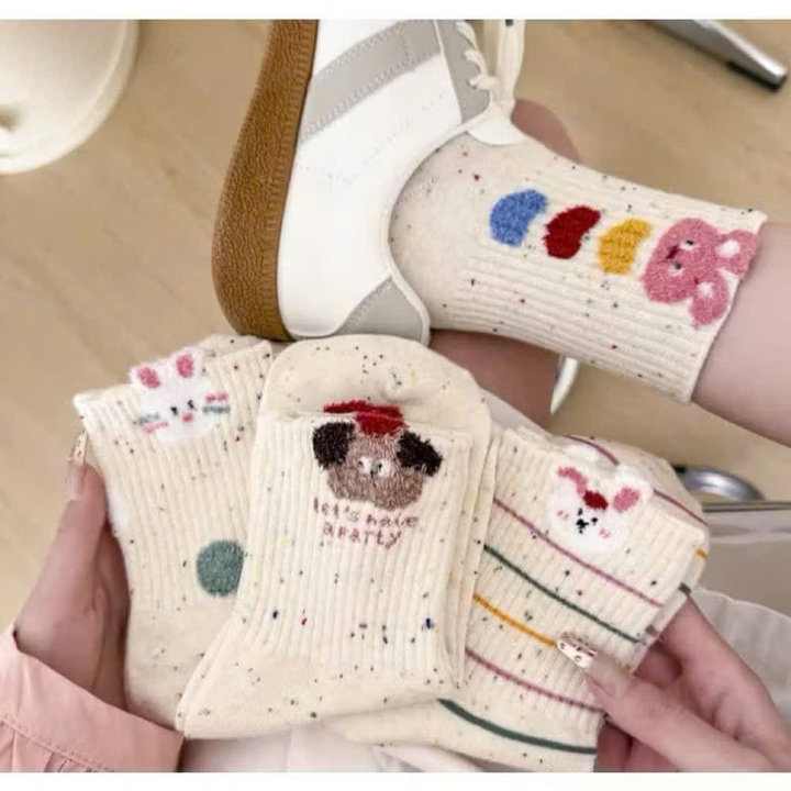 Set 10 Đôi Tất, Vớ Nữ Cổ Ngắn Bốn Mùa, Dệt Kim Sợi Tơ Siêu Mềm Mại, Kháng Khuẩn, Khử Mùi Hôi, Màu Tiêu Hình Thú