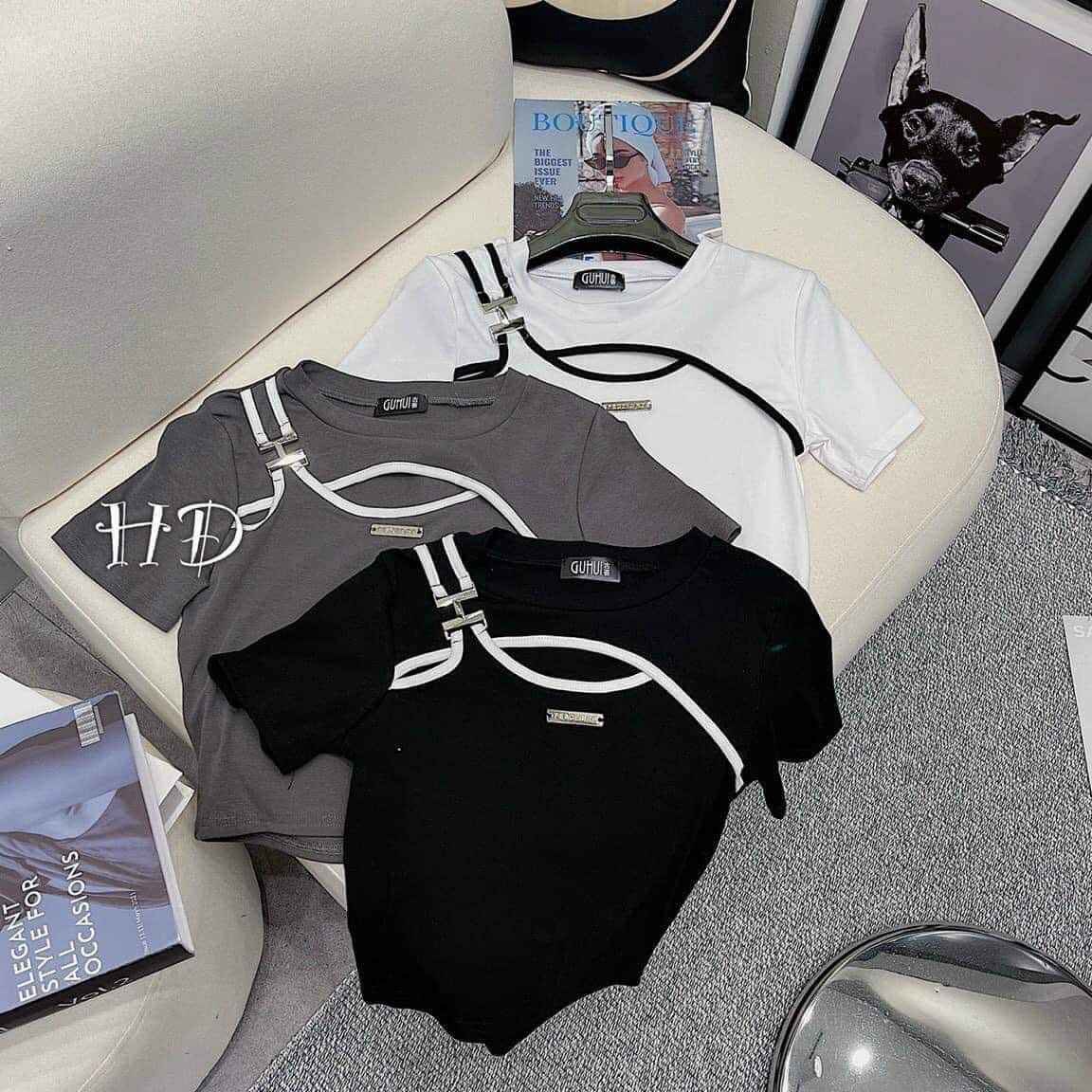 Áo Gân Phối Viền Dáng Croptop - Lê Phương Boutique