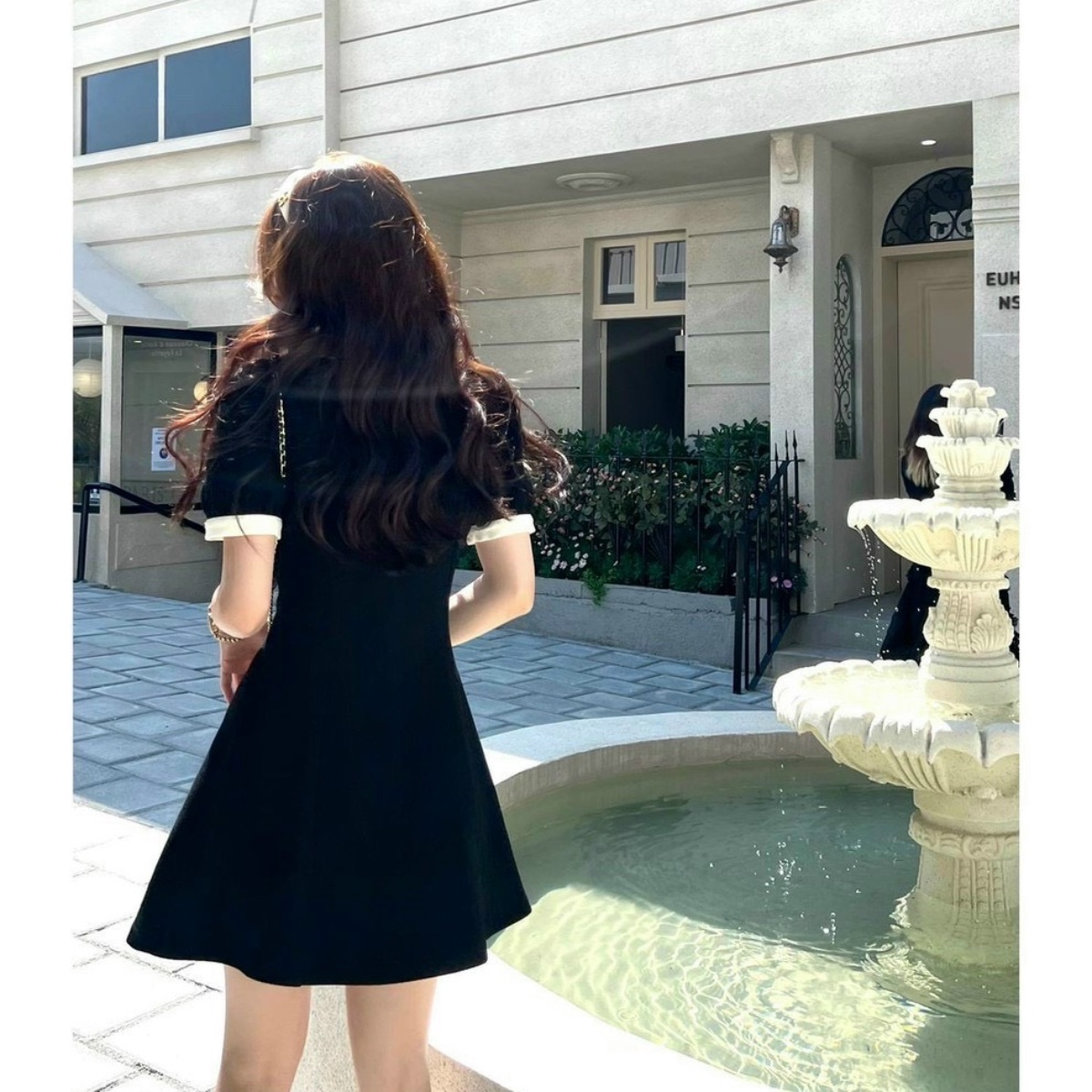 Alternative view of Đầm Tiểu Thư Cổ Bẻ Phối Nút Đính Nơ Umi Siêu Đẹp - Lê Phương Boutique