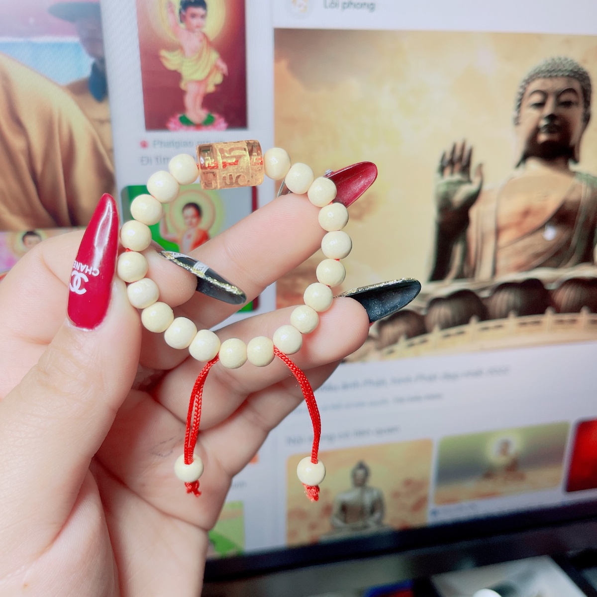 Alternative view of Vòng Tay Dâu Tằm Phối Lu Trú Bình An - Thắng Giang