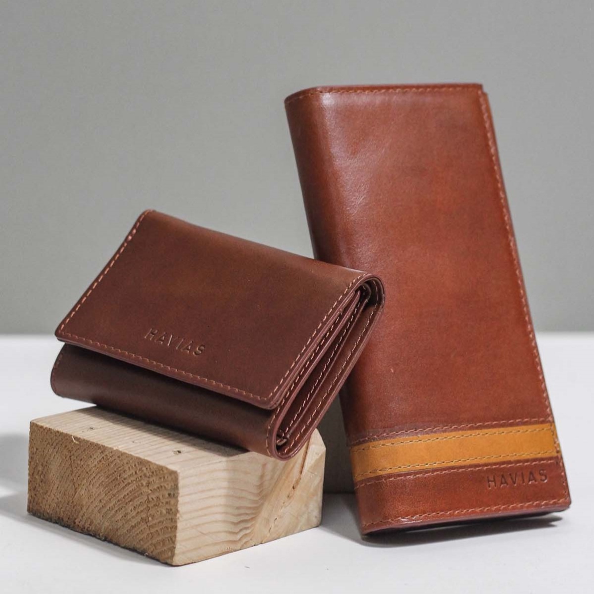 Alternative view of Couple Ví Heyday2 & Heart3 Handcrafted Wallet - Havias