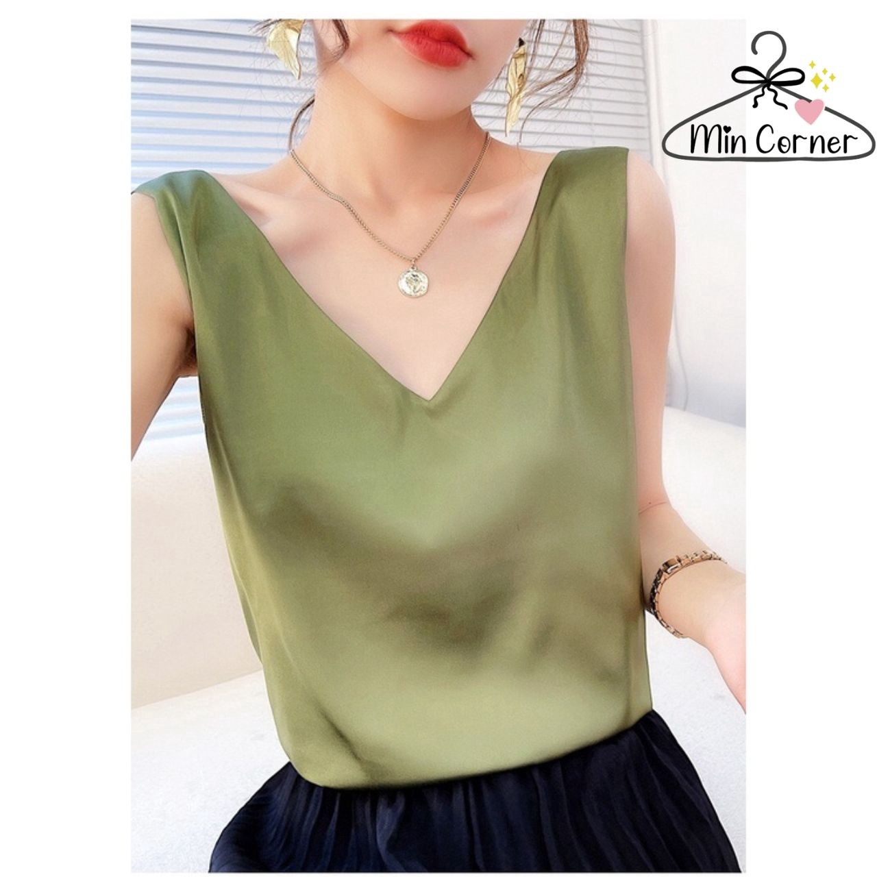 Áo Sát Nách Trơn Cổ V Chất Lụa Satin Mềm Mịn Ms5 - Min Corner
