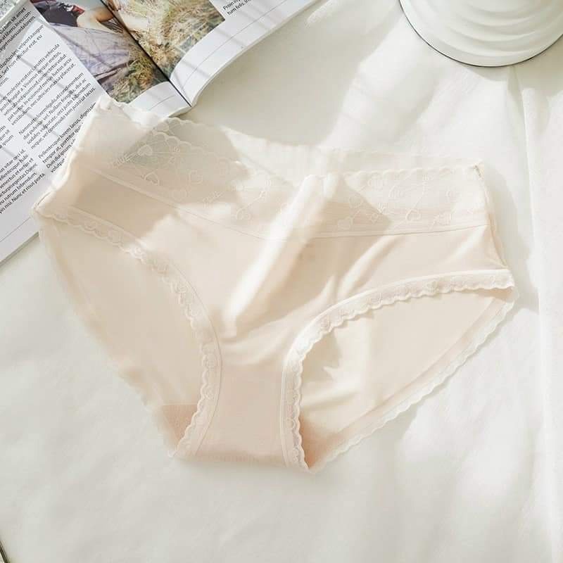 Alternative view of Quần Lót Nữ Su Lụa Sữa Tàng Hình, Cạp Ren Họa Tiết Tim - Happy Fashion Store