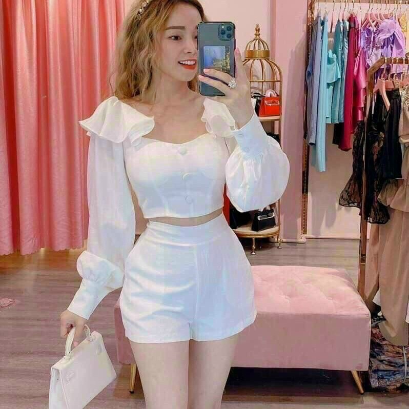 Set Đùi Đính Nút Bèo Vai Tay Dài V304 - Haka Mây