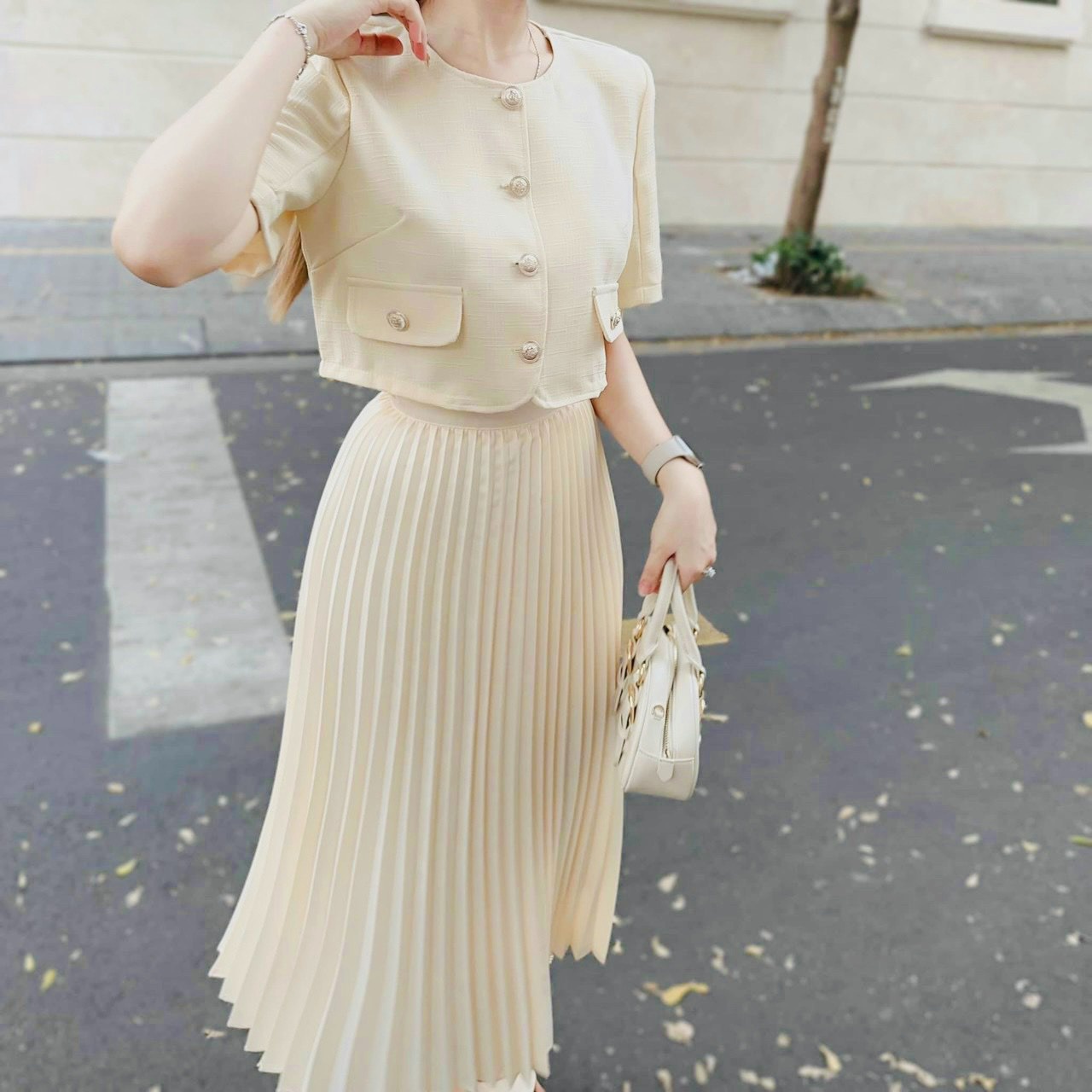 Alternative view of Set Áo Cổ Tròn Linen Crotop Mix Chân Váy Lụa 2 Lớp Dập Ly Hàn Quốc Dd210 - Nana House