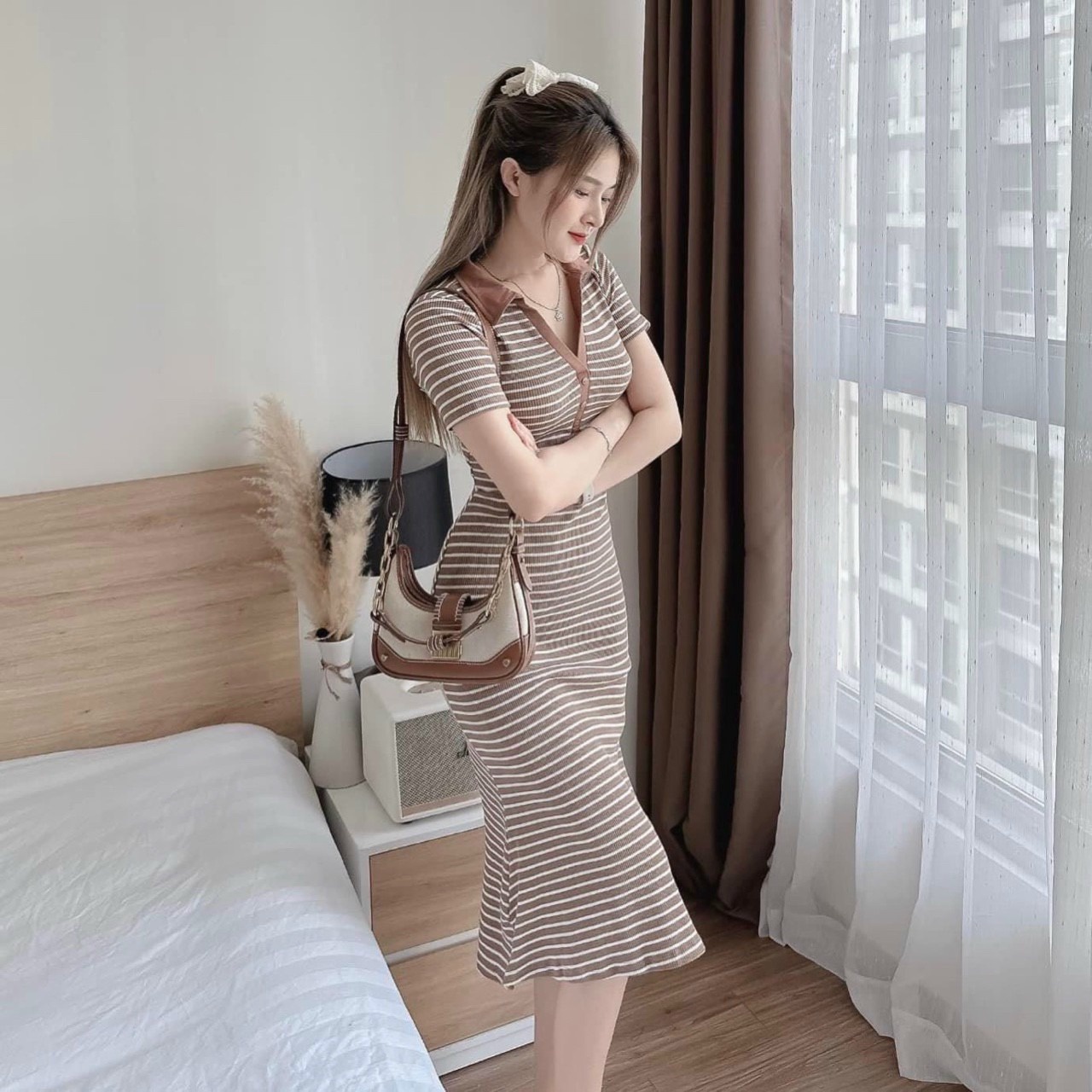 Alternative view of Đầm Nữ Ôm Body Cổ Pholo Tay Ngắn Dáng Dài Chất Thun Gân Sọc M785 - Lisa