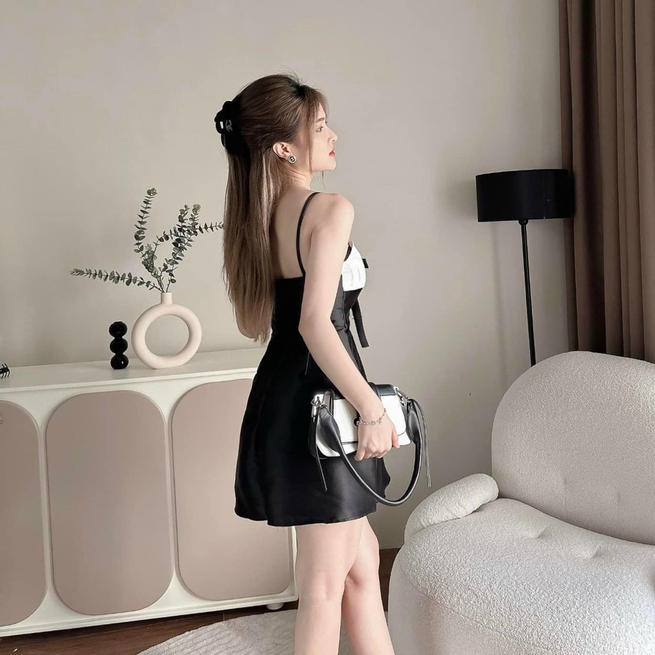 Alternative view of Đầm 2 Dây Dập Ly Ngực Có Mút Chất Cotton Lạnh T927 - Aine