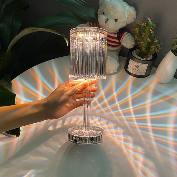 Đèn Pha Lê Cảm Ứng, Led Rgb 16 Màu Đa Sắc Siêu Đẹp, Sạc Tích Điện Sử Dụng Liên Tục 24 Giờ Tặng Kèm Điều Khiển Và Cáp Sạc Trực Tiếp Gd056 - Lady's Passion