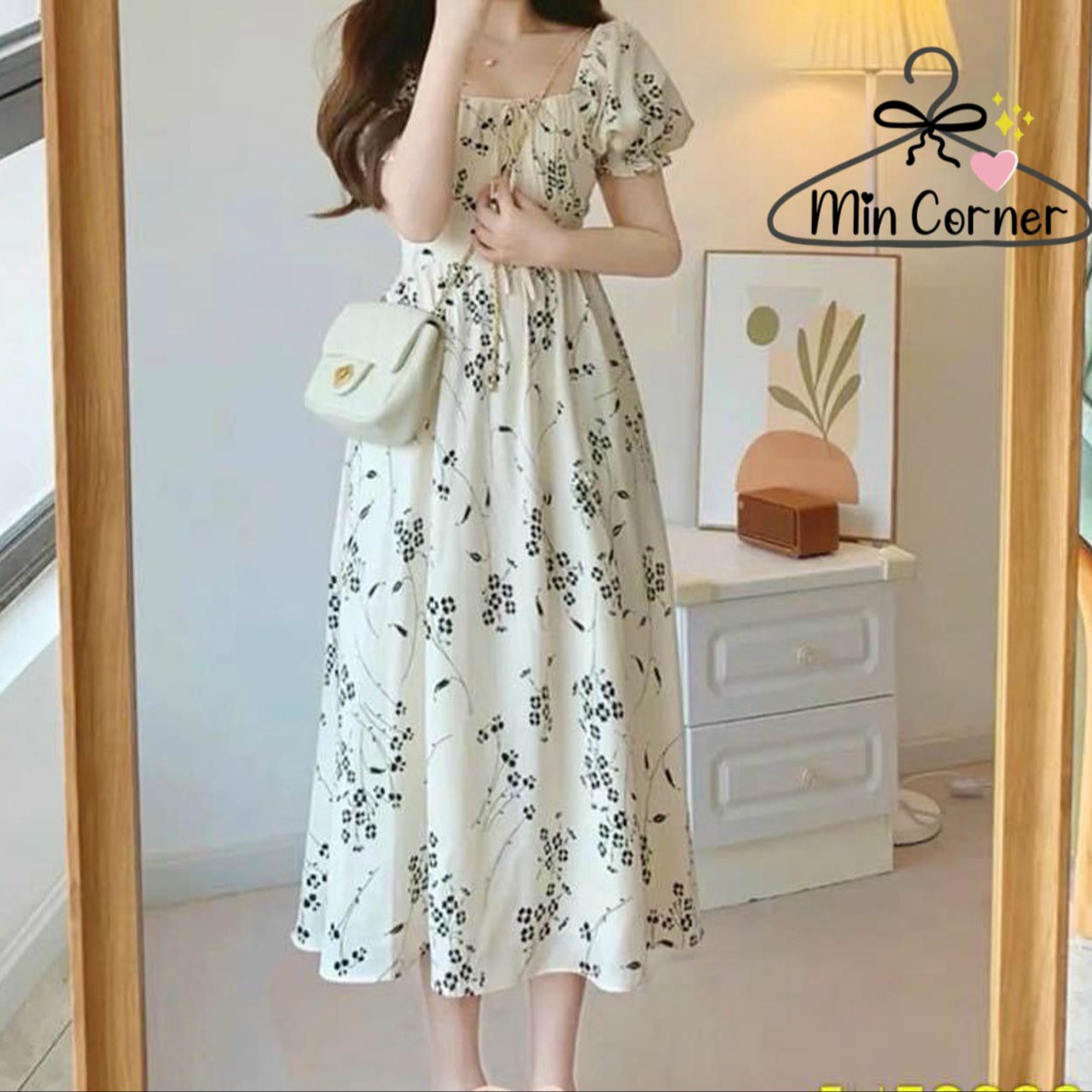 Alternative view of Đầm Midi Lụa Hoa Tay Bồng Nhún Ngực Md122 - Min Corner