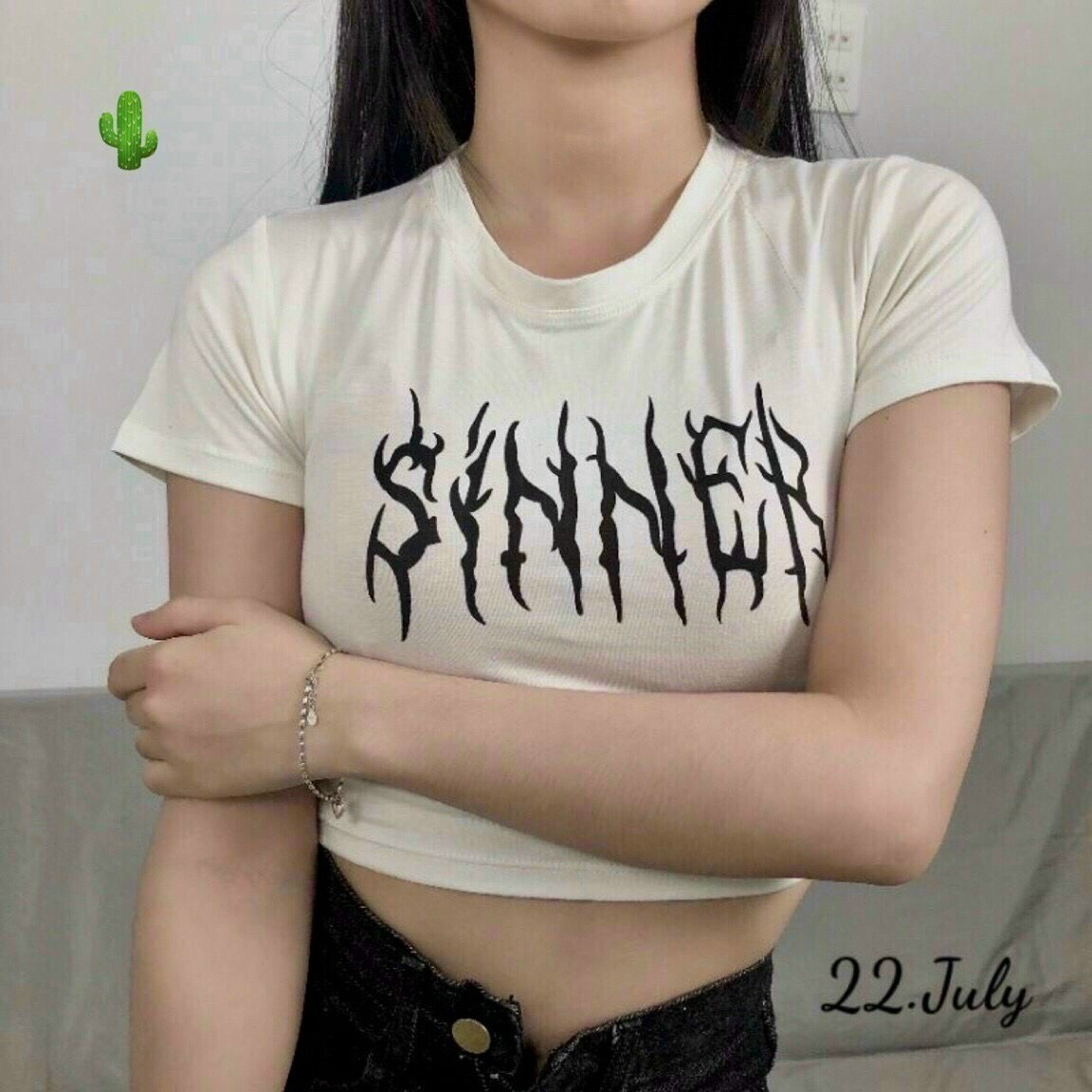 Alternative view of Áo Thun Nữ Croptop Cổ Tròn Tay Ngắn Sinner - Ausa House