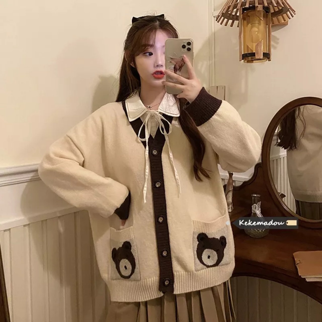 Áo Khoác Cardigan Hình Gấu 2 Bên Túi