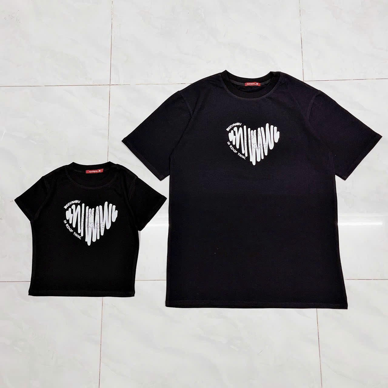 Alternative view of Áo Cặp Nam Nữ Kiểu Trái Tim Tình Bể Tình - Lê Phương Boutique