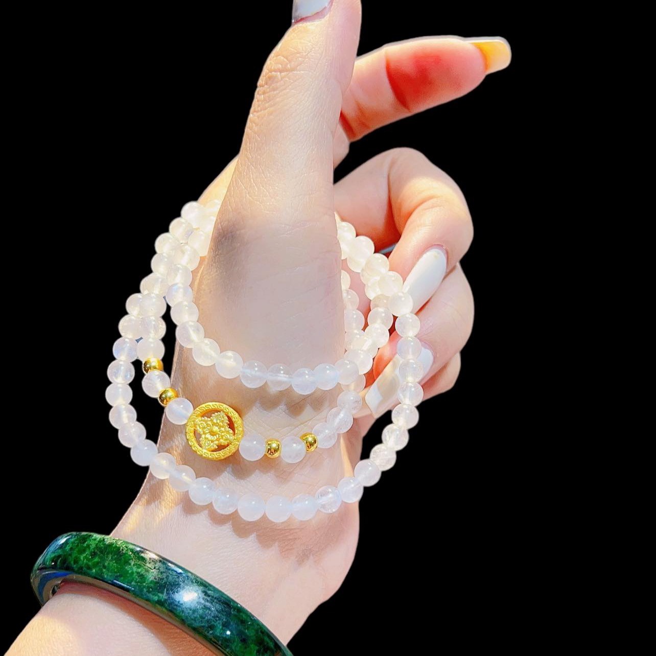 Vòng Tay Thạch Anh Phối Charm Bánh Xe Pháp Luân Bạc Ta Xi Vàng - Thắng Giang