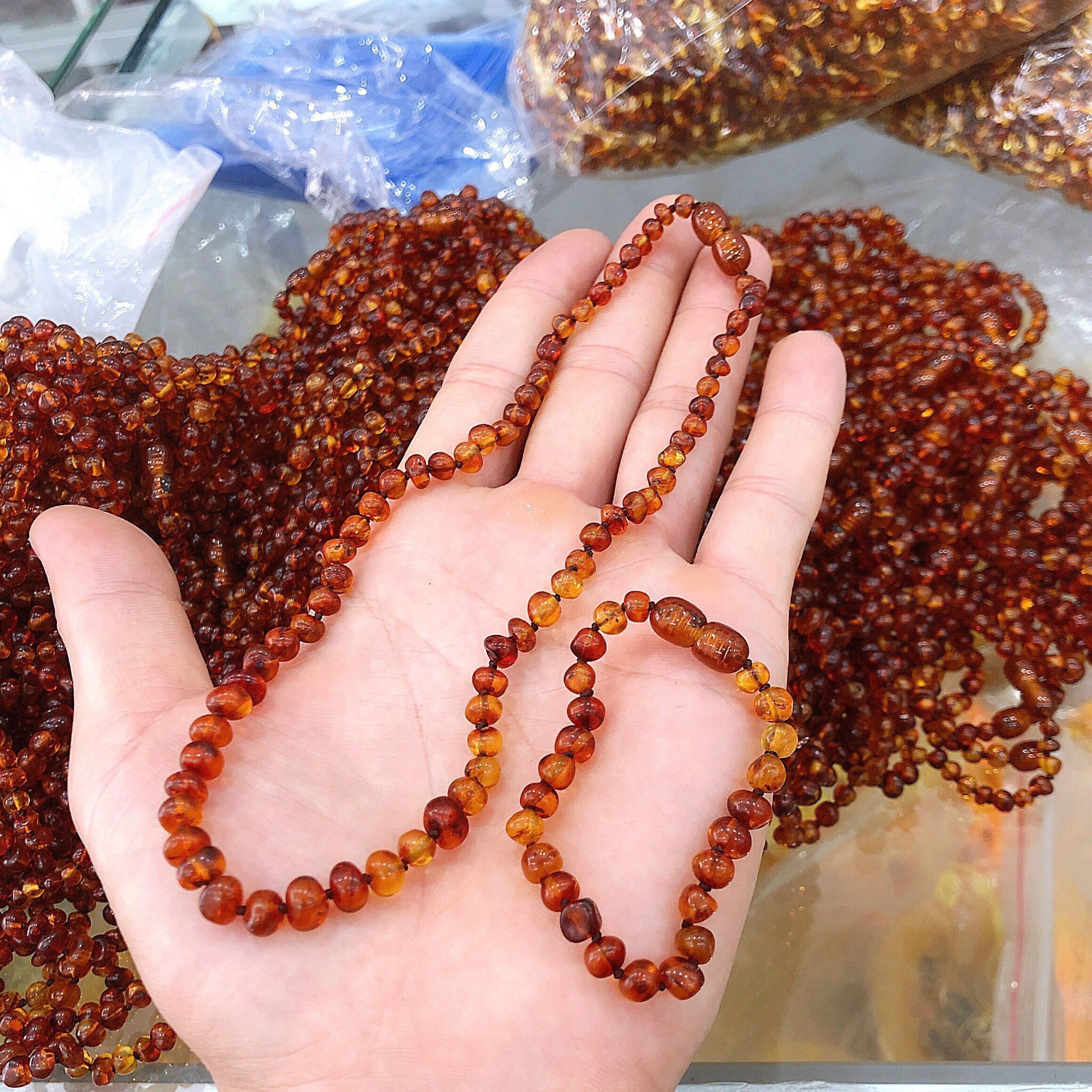 Bộ Trang Sức Hổ Phách Nâu Thiên Nhiên Cho Bé - Thắng Giang