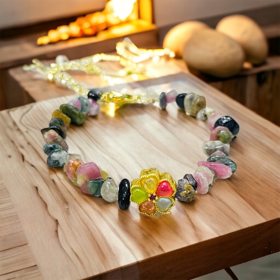 Vòng Tay Charm Hoa Đá Tourmaline Vụn Thiên Nhiên - Thắng Giang