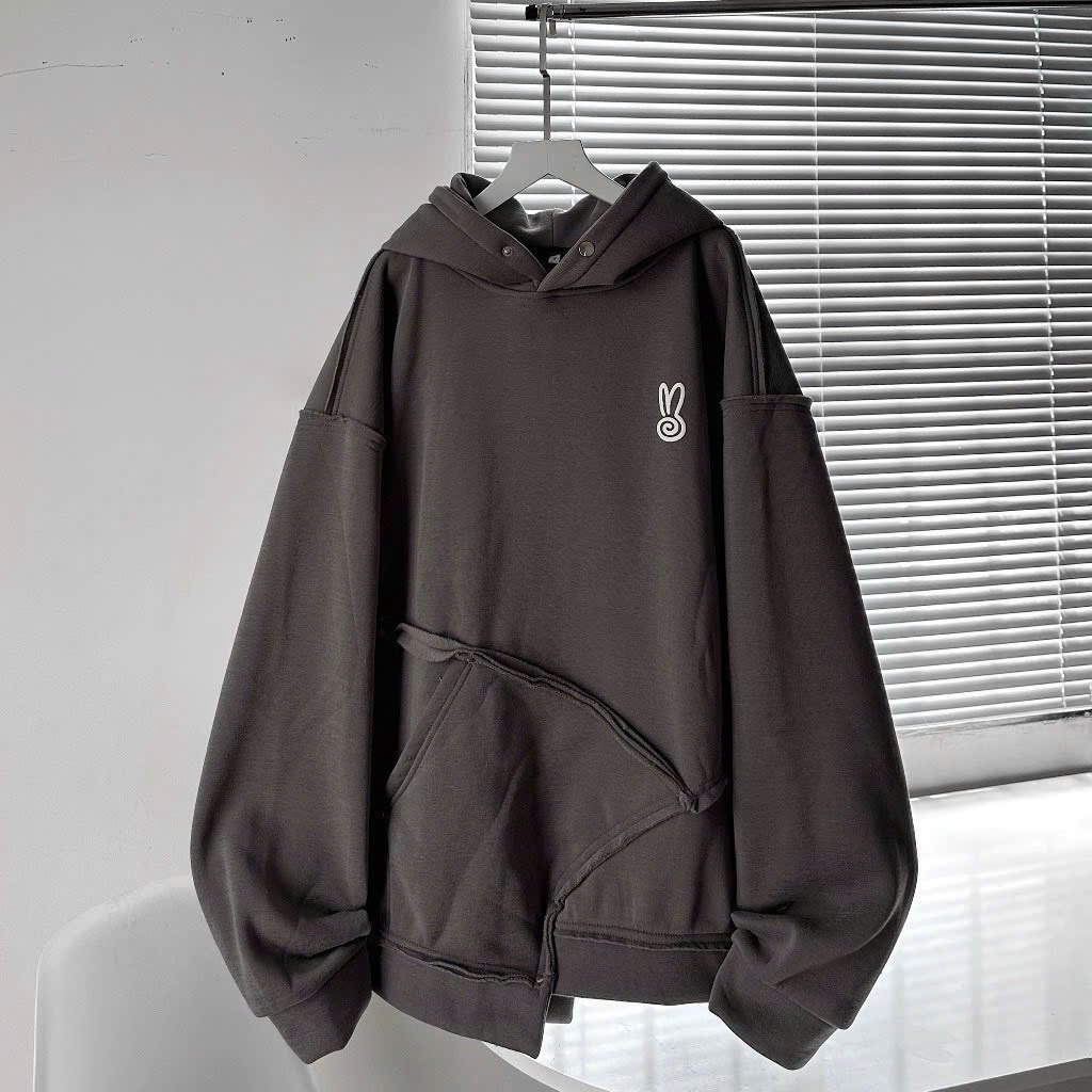 Áo Hooodie Nam Nữ Vải Nỉ Dày Dặn In Hình Thỏ Cắt Chèo Tà Form Rộng Tp33 - Golden Dream