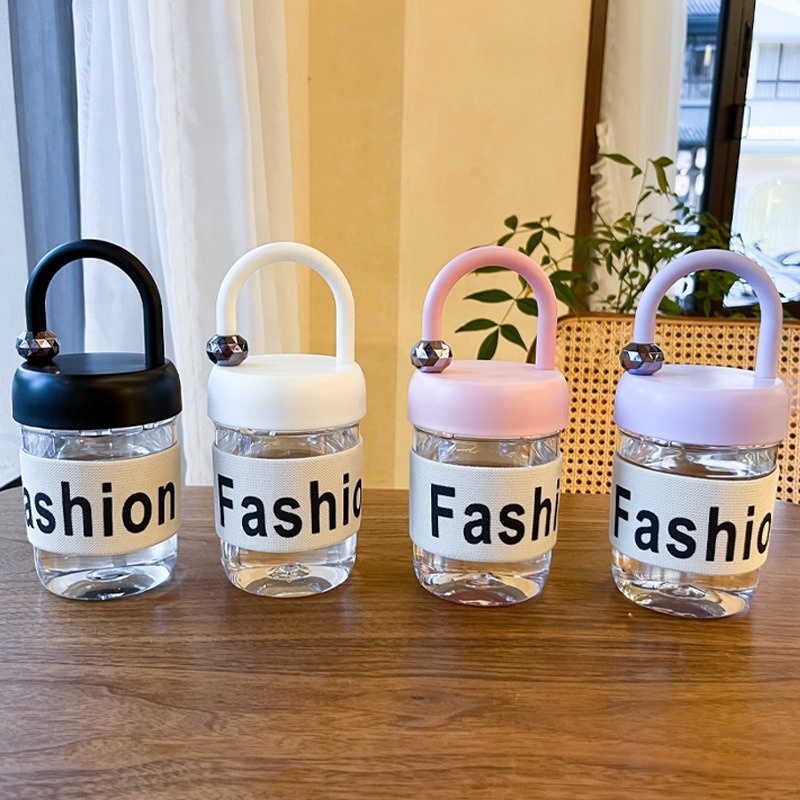 Bình Nước Chonel/fashion Có Tay Cầm 450ml - Su