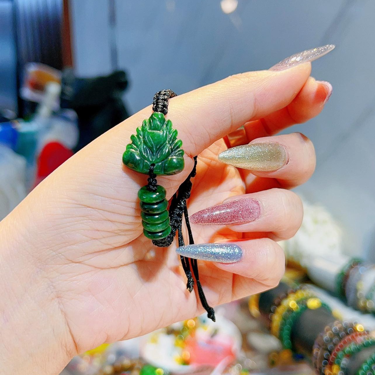 Vòng Tay Hồ Ly Chúa Tết Ngũ Điếu Ngọc Cẩm Thạch Sơn Thủy Thiên Nhiên - Thắng Giang