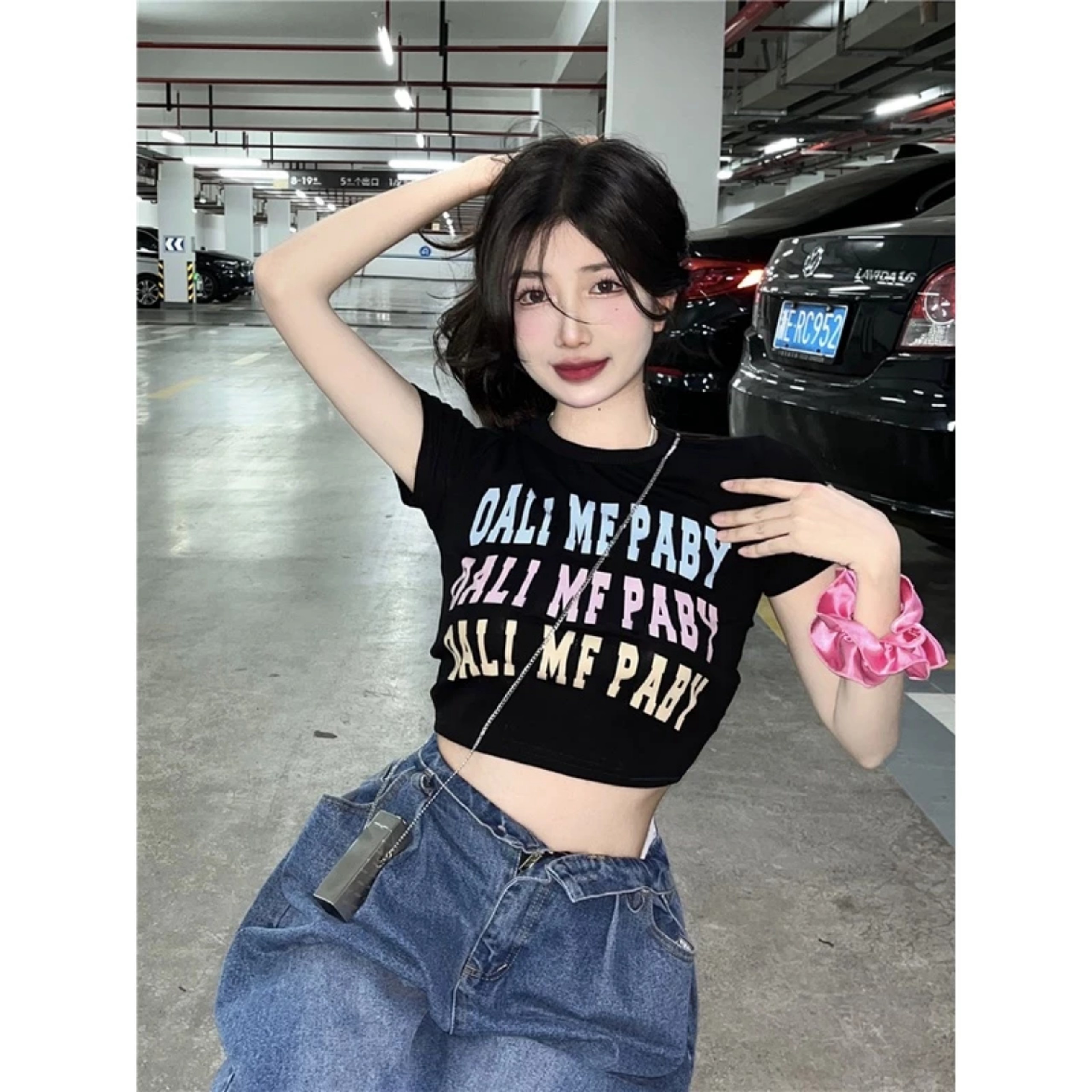 Alternative view of Áo Phông Croptop Nữ Oali Me Paby