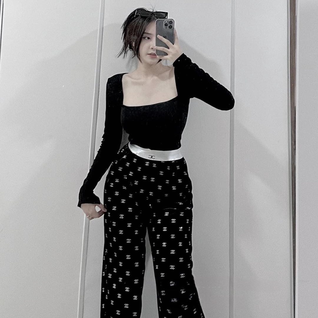 Alternative view of Set Bộ Đồ Nữ Áo Crotop Tay Dài Phối Quần Ống Rộng Sa877 - Sam Store